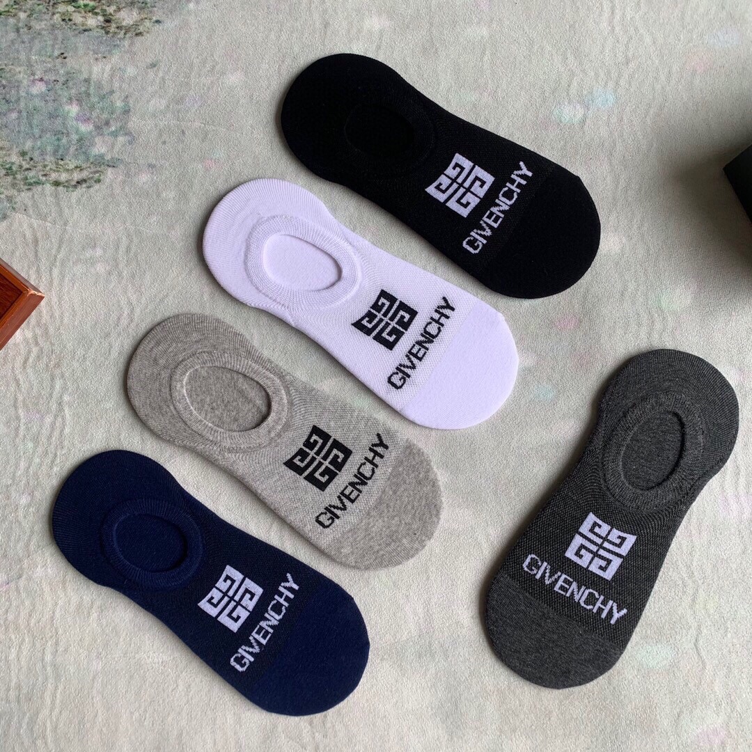 Givenchy socks 02